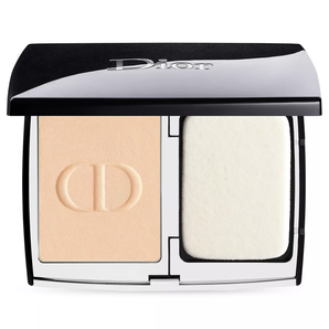 Forever Natural Matte Velvet Compact Foundation