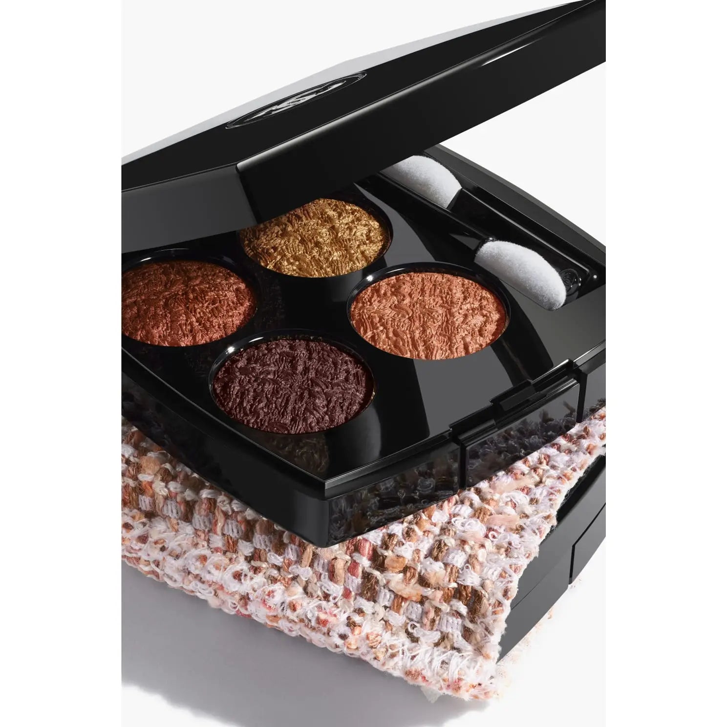 Multi-Effect Quadra Eyeshadow - Be in the Pink