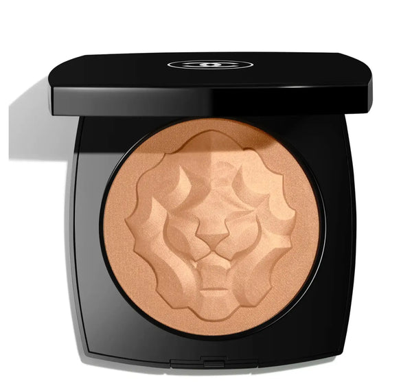 フェイスパウダー CHANEL LE LION DE CHANEL Chanel - Oversize Illuminating Powder Le Lion (Limited Edition