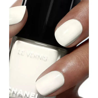 Chanel Nail Polish Signature Colors - Be in the Pink